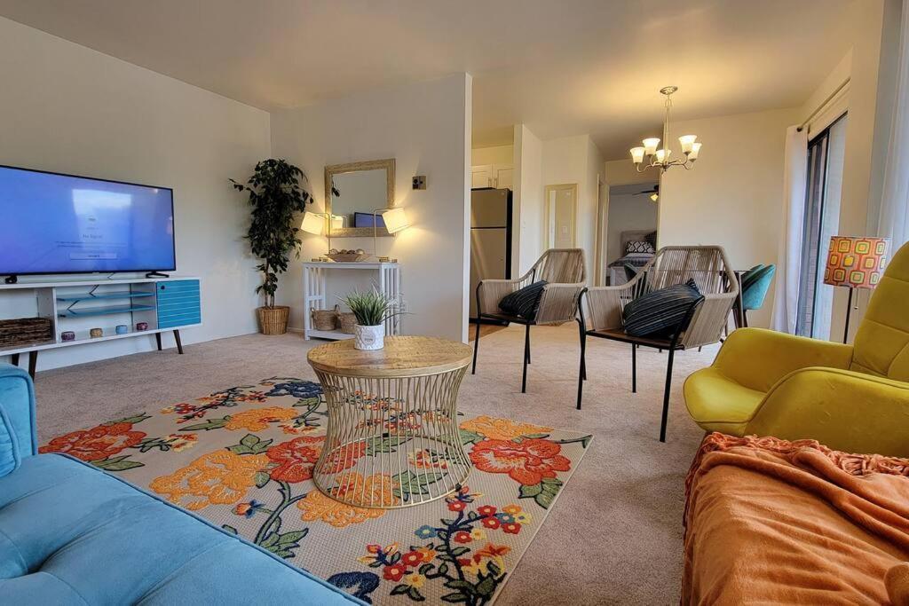 Apartment, One Bedroom Арлингтън Екстериор снимка
