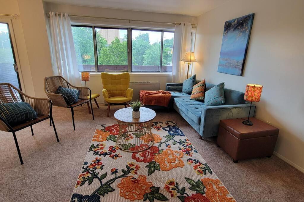 Apartment, One Bedroom Арлингтън Екстериор снимка